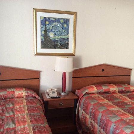 Budget Inn Ocala Buitenkant foto